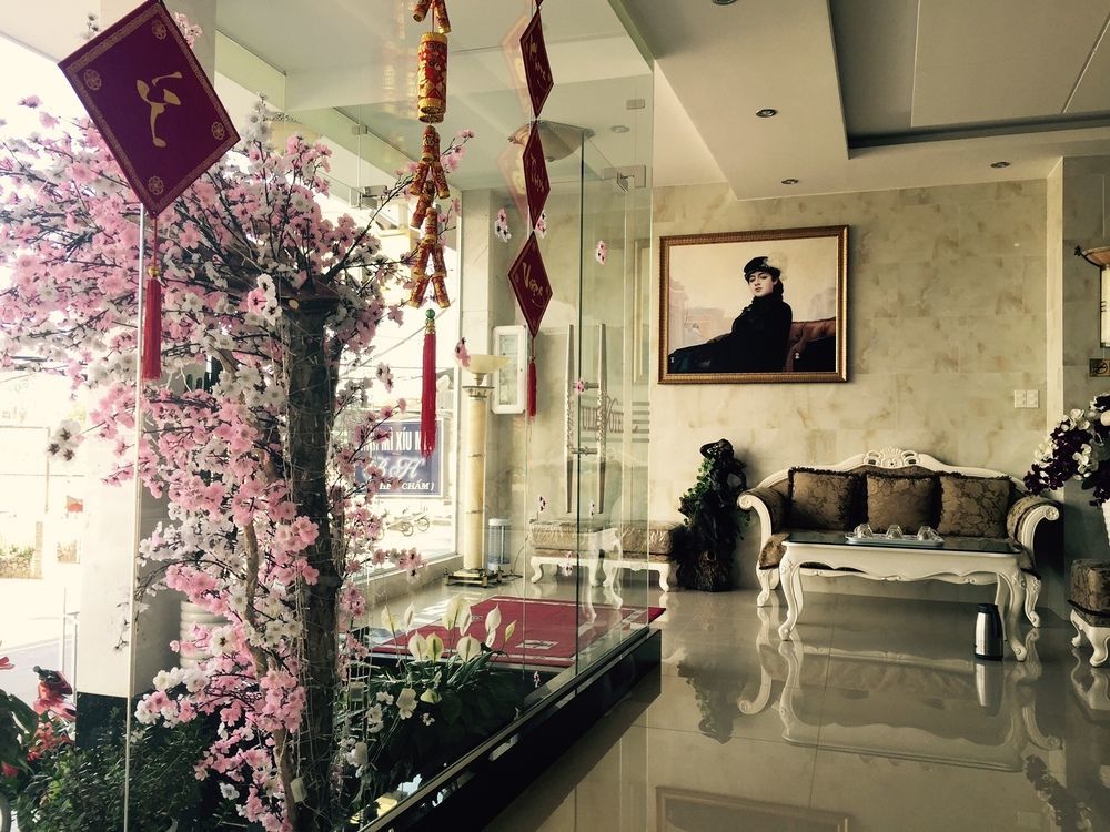 Tulip Hotel 2 Đà Lạt Exterior foto