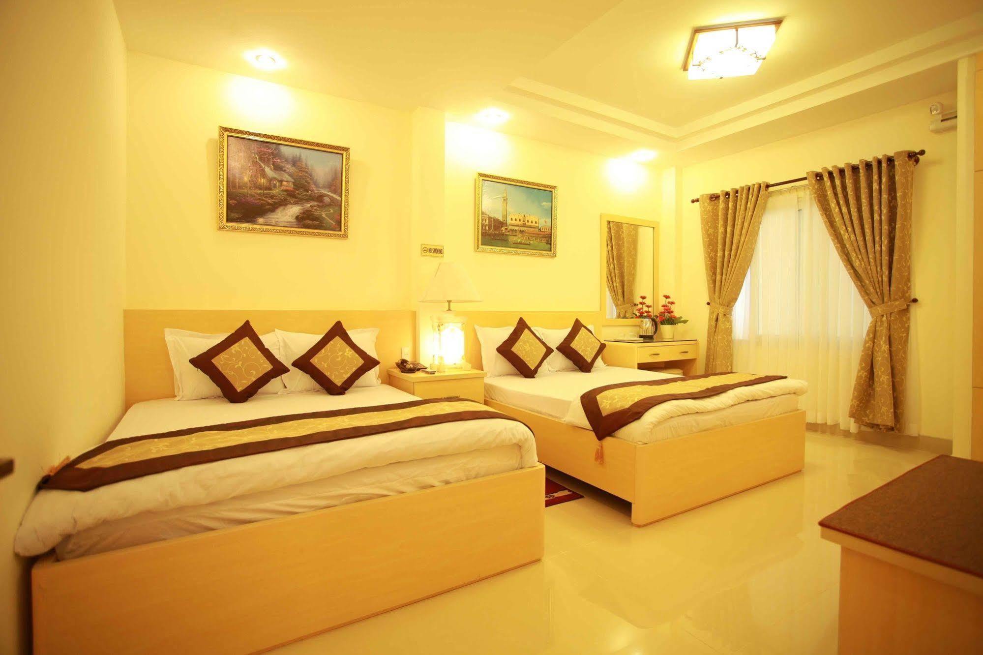 Tulip Hotel 2 Đà Lạt Exterior foto